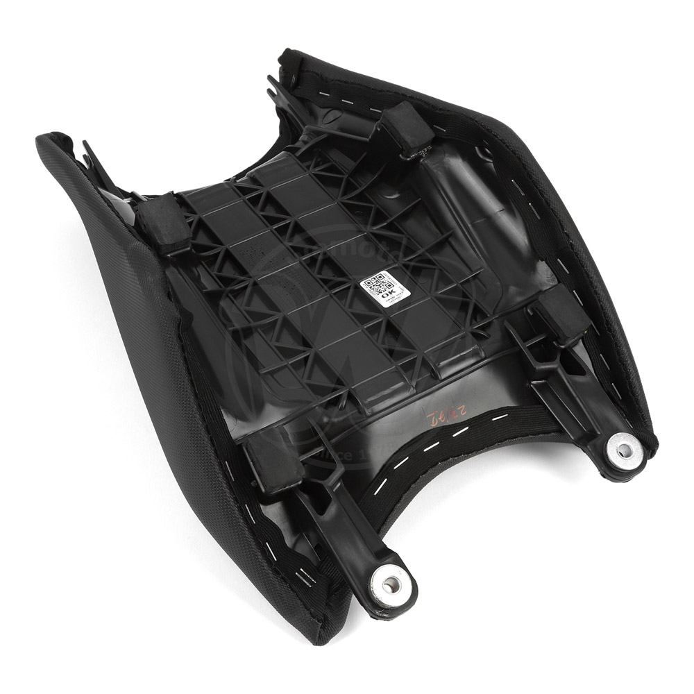 0SV8608_ah7852 five.jpg